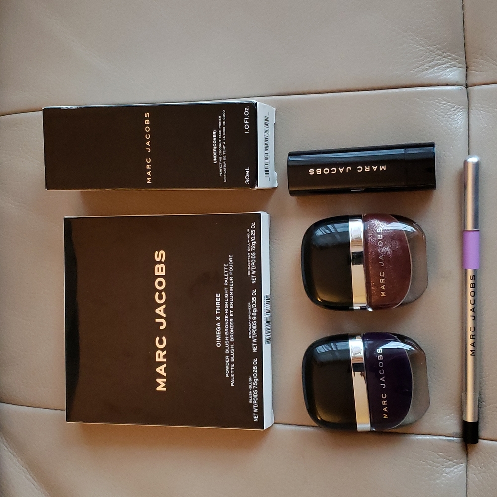 Marc Jacobs set of 6 make up cosmetic and nail polish brand new